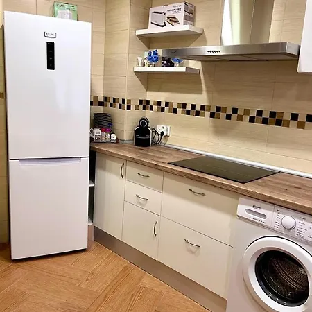 Διαμέρισμα Turisticos Montasol 2 *